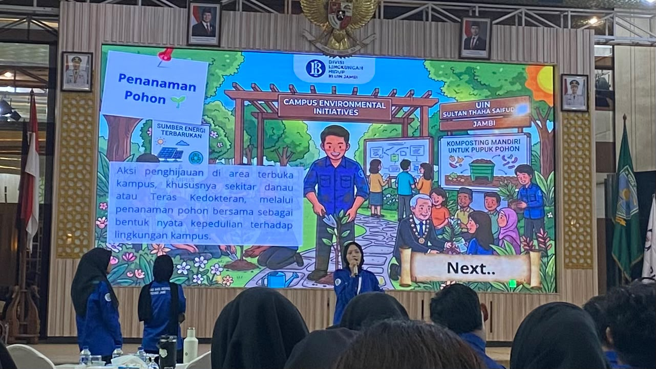 Perwakilan Divisi Lingkungan Hidup memaparkan program penanaman pohon dalam Rapat Kerja GenBI Jambi 2026.