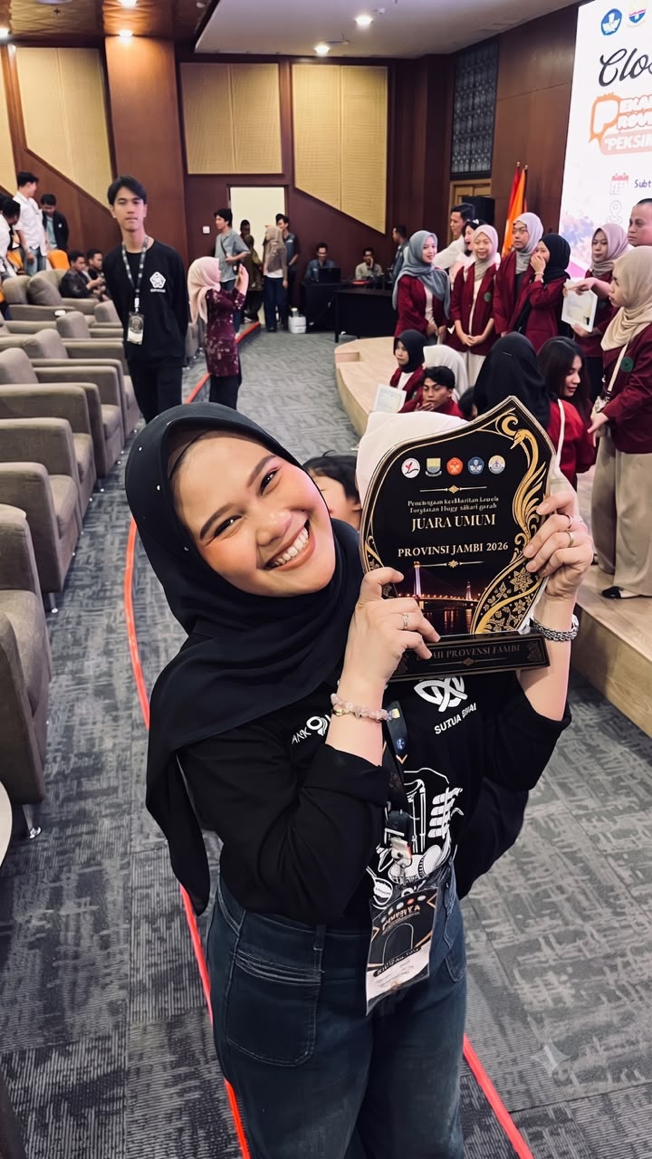 Melda Rahma Nelli meraih Juara 3 Cabang Tari pada PEKSIMIDA Provinsi Jambi 2026.