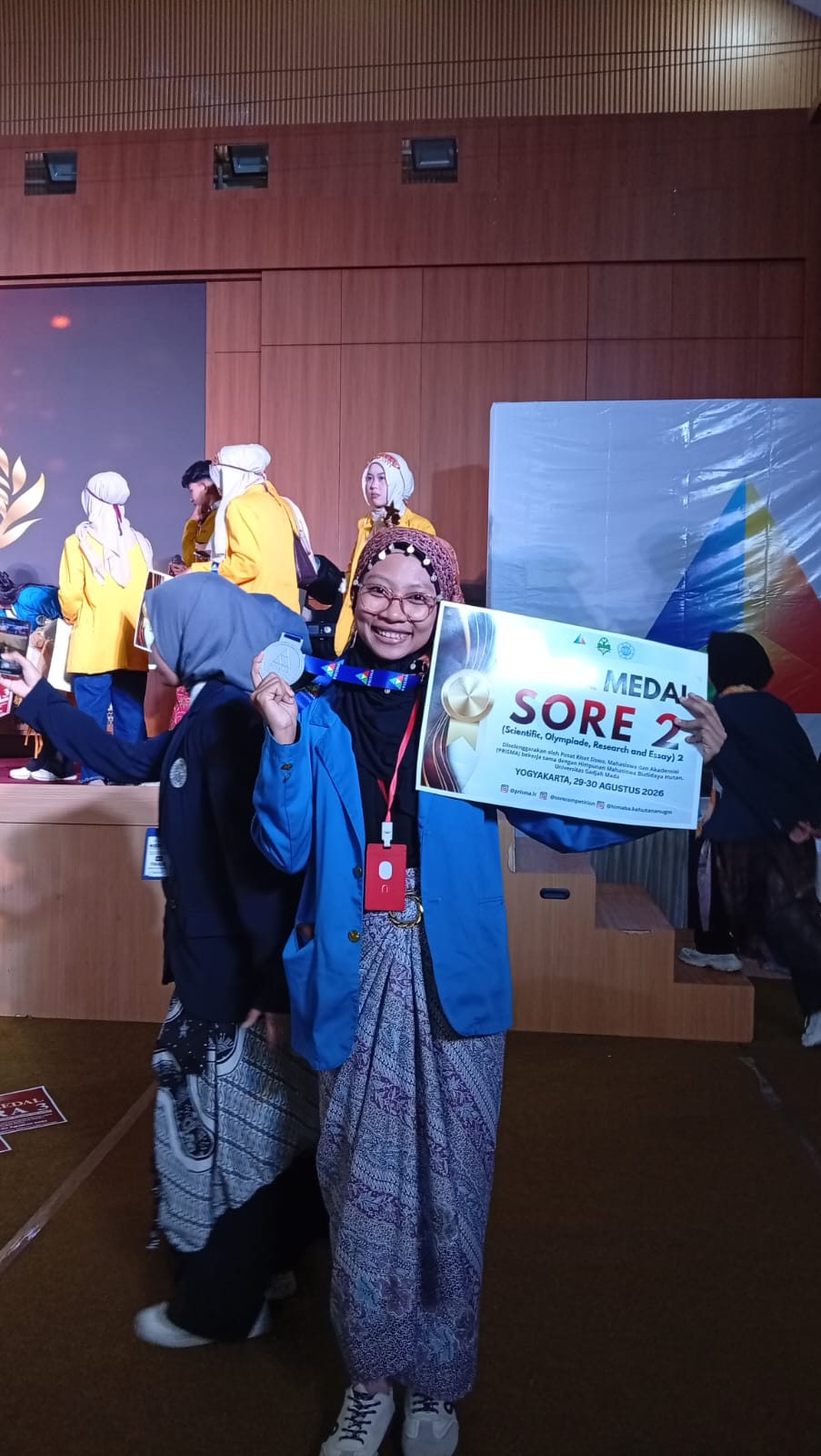 Anggota GenBI Jambi, Mahasiswa UIN STS Jambi Raih Silver Medal di Kompetisi Esai Nasional SORE 2